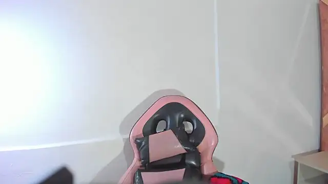 Amy Kobold3 online show from January 15, 2026, 2:38 am