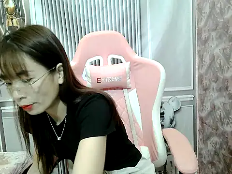 Suzy888 online show from September 25, 2025, 2:15 am
