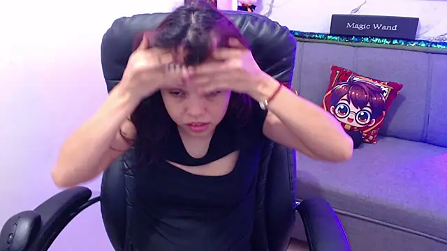 minnie cake online show from October 24, 2025, 4:20 am