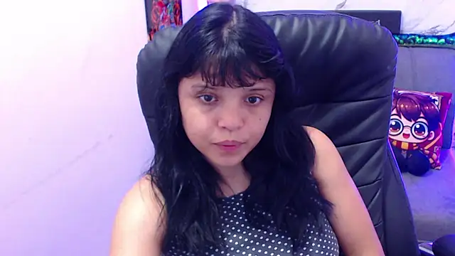 minnie cake online show from November 28, 2025, 11:40 pm