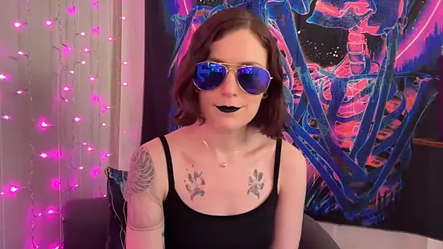 mistressannafoxx online show from September 17, 2025, 9:16 pm