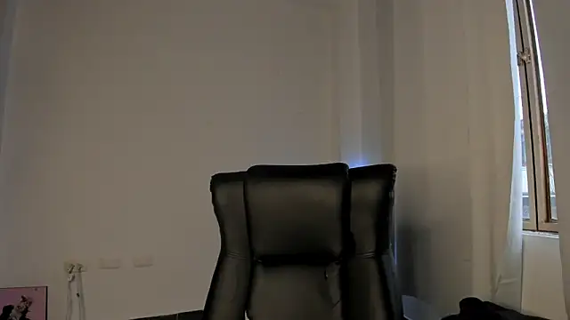 Snapshot of nathan_blake chatting on November 28, 2025, 12:41 pm nathan blake online show from November 28, 2025, 12:41 pm