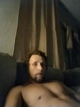 CatchyPart93 online show from November 8, 2025, 10:52 pm