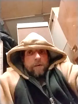 CatchyPart93 online show from December 17, 2025, 2:06 am