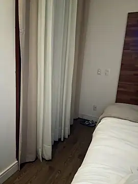 Snapshot of CasadoLutadorBigStuds chatting on December 22, 2025, 9:56 pm CasadoLutadorBigStuds online show from December 22, 2025, 9:56 pm