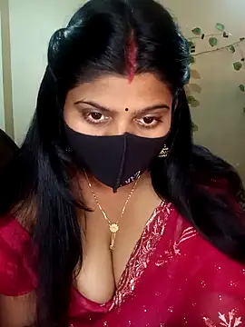 Snapshot of reena502 chatting on December 15, 2025, 11:42 pm reena502 online show from December 15, 2025, 11:42 pm