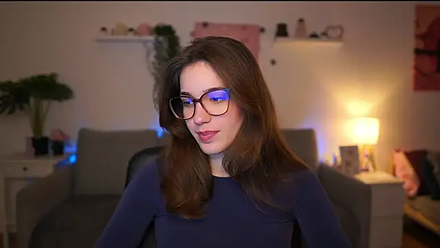 Snapshot of kissie_cat chatting on February 9, 2026, 2:21 pm kissie cat online show from February 9, 2026, 2:21 pm