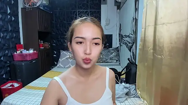 Snapshot of Soft_Angel8 chatting on January 8, 2026, 2:08 pm Soft Angel8 online show from January 8, 2026, 2:08 pm