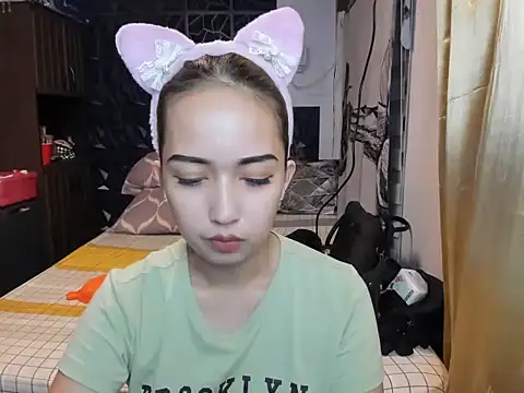 Snapshot of Soft_Angel8 chatting on January 16, 2026, 2:43 pm Soft Angel8 online show from January 16, 2026, 2:43 pm