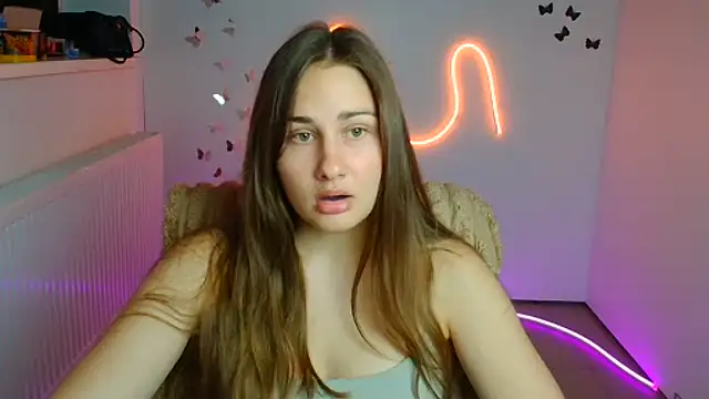 Stefanie Sweet online show from June 22, 2026, 5:48 am