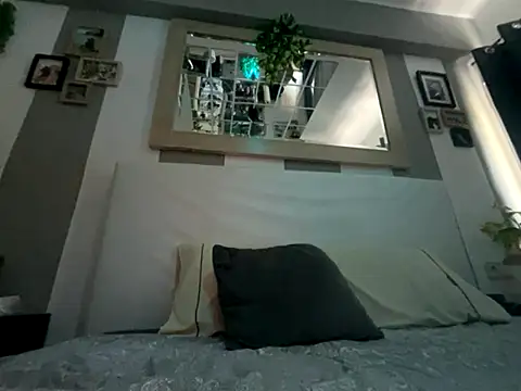 Snapshot of bertfaust chatting on October 18, 2025, 12:06 pm bertfaust online show from October 18, 2025, 12:06 pm