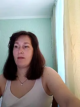 Snapshot of Amandda_ chatting on June 17, 2026, 5:54 am Amandda online show from June 17, 2026, 5:54 am