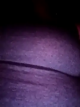 Mia-Glow online show from February 20, 2026, 1:13 am