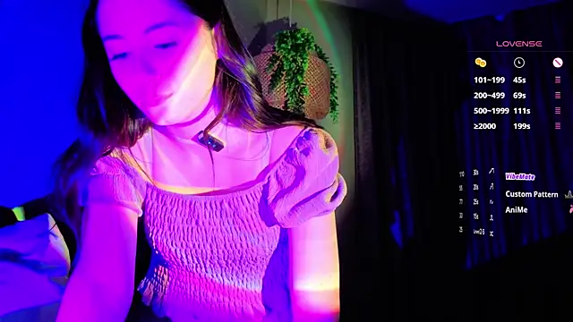 Snapshot of KayleeAgney chatting on November 26, 2025, 6:53 pm KayleeAgney online show from November 26, 2025, 6:53 pm