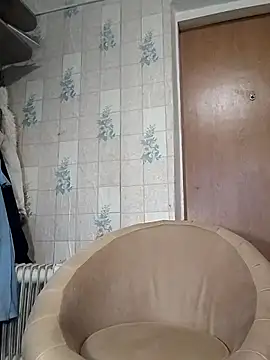 Snapshot of Tupo070481 chatting on November 26, 2025, 12:06 pm Tupo070481 online show from November 26, 2025, 12:06 pm