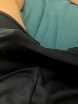 Snapshot of T0To_ chatting on September 17, 2025, 11:01 am T0To online show from September 17, 2025, 11:01 am