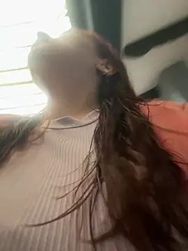Snapshot of VictoriaFerro chatting on July 15, 2026, 1:05 pm VictoriaFerro online show from July 15, 2026, 1:05 pm