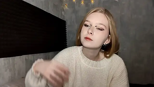 LiaVibes online show from January 16, 2026, 6:17 am