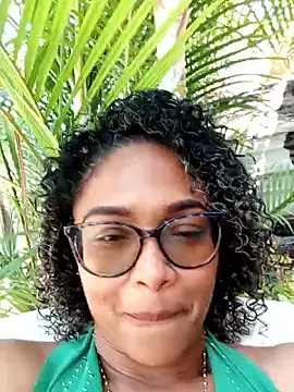 BiiancaEstradaa online show from March 1, 2026, 7:49 pm