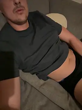 euphoria199527 online show from November 2, 2025, 8:11 pm