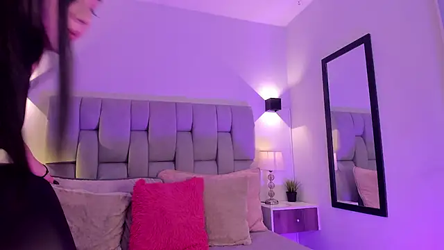 Seraphyne666 online show from March 5, 2026, 6:04 pm