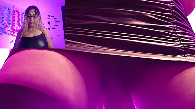 Skarleth Diaz online show from September 9, 2025, 3:06 am