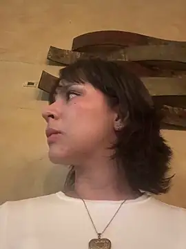 Snapshot of Adry_Bach_ chatting on September 28, 2025, 11:54 pm Adry Bach  online show from September 28, 2025, 11:54 pm