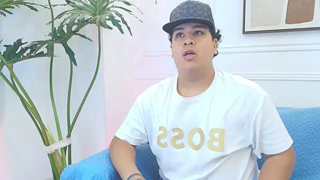 Naim Bennetsex online show from December 17, 2025, 5:08 pm