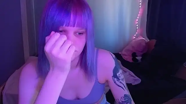 Elieiza xo online show from March 27, 2026, 9:10 am