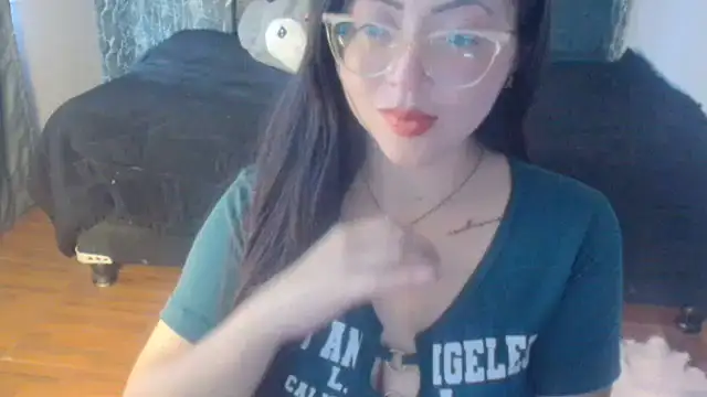 Snapshot of isa__crazy__ chatting on November 19, 2025, 6:19 pm isa crazy online show from November 19, 2025, 6:19 pm