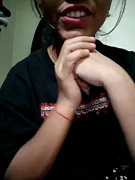 Telugu   Sexygirl   Naidu online show from November 28, 2025, 5:32 am