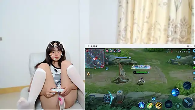 Snapshot of Duolamei chatting on December 3, 2025, 2:30 am Duolamei online show from December 3, 2025, 2:30 am