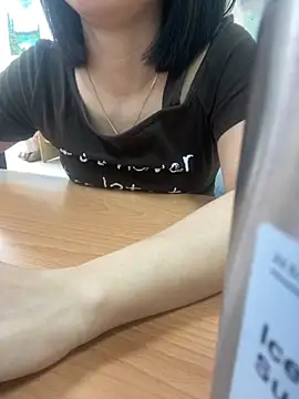 -NhaKy22 online show from November 7, 2025, 1:05 am