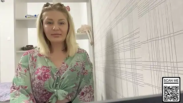 Blondie xoxoxo online show from November 11, 2025, 12:38 pm