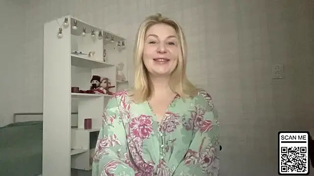 Blondie xoxoxo online show from February 3, 2026, 6:40 am