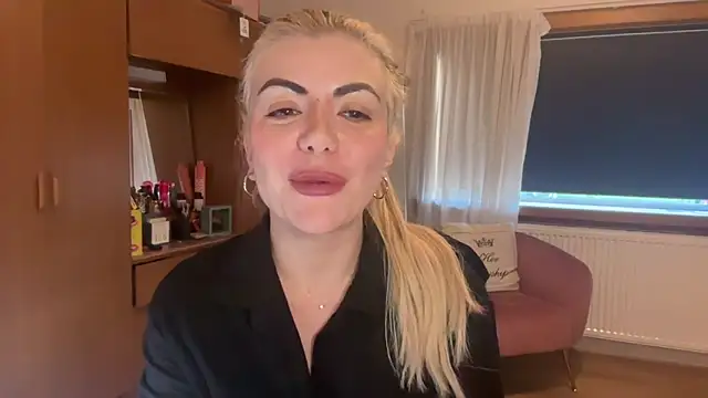 princess17 online show from September 16, 2025, 4:19 pm