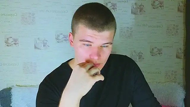 Snapshot of kittenmurr chatting on October 1, 2025, 9:32 pm kittenmurr online show from October 1, 2025, 9:32 pm