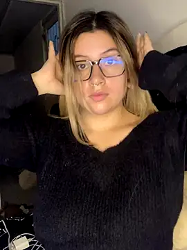 Blair Bunnyy online show from November 25, 2025, 1:05 am