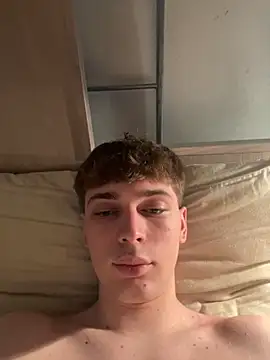 Snapshot of Fappatore_Nato05 chatting on September 13, 2025, 2:17 pm Fappatore Nato05 online show from September 13, 2025, 2:17 pm