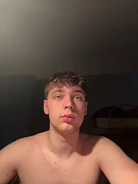 Snapshot of Fappatore_Nato05 chatting on September 27, 2025, 2:44 pm Fappatore Nato05 online show from September 27, 2025, 2:44 pm