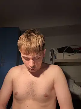 Snapshot of Fappatore_Nato05 chatting on October 12, 2025, 1:15 am Fappatore Nato05 online show from October 12, 2025, 1:15 am