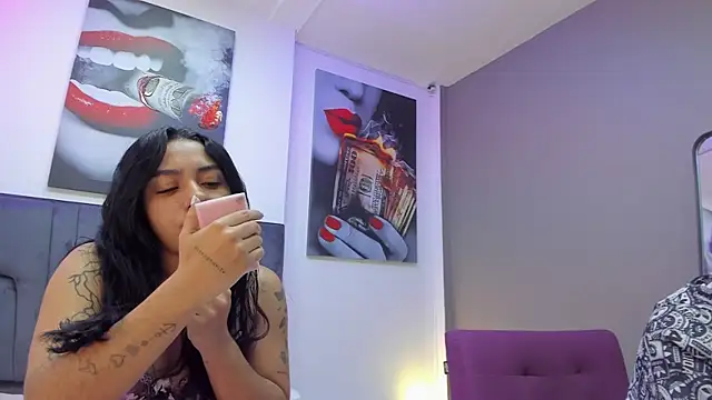 Snapshot of violet_and_myers chatting on October 9, 2025, 12:03 pm violet and myers online show from October 9, 2025, 12:03 pm