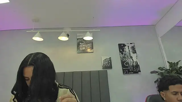 Snapshot of violet_and_myers chatting on November 2, 2025, 11:23 am violet and myers online show from November 2, 2025, 11:23 am