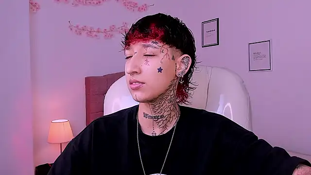 Luci Rose online show from March 13, 2026, 6:36 pm