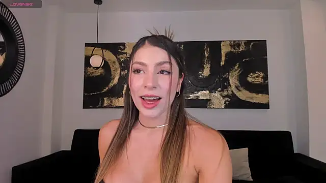 Snapshot of MaddisonTaylor1 chatting on October 15, 2025, 7:36 pm MaddisonTaylor1 online show from October 15, 2025, 7:36 pm
