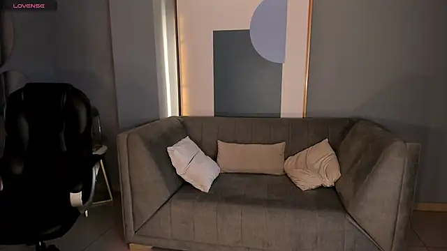 Snapshot of MilaColeman chatting on November 28, 2025, 2:14 am MilaColeman online show from November 28, 2025, 2:14 am