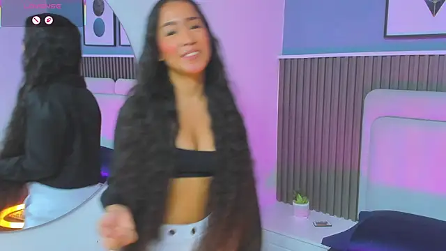 lily  star online show from October 26, 2025, 5:02 am