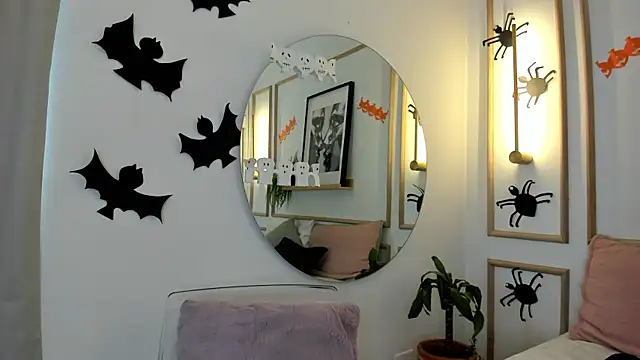 Ashley Monroe online show from October 31, 2025, 11:44 am