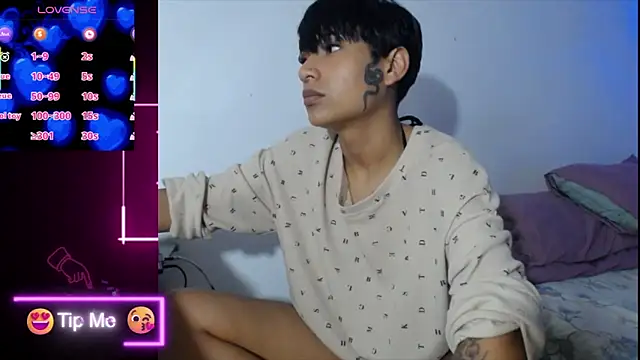 Papi Mami Live online show from November 27, 2025, 2:57 am