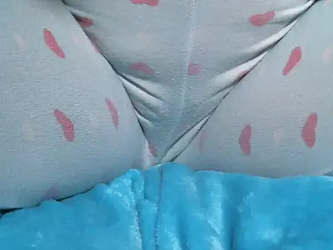 Snapshot of Darkplay_extreme chatting on November 1, 2025, 5:37 pm Darkplay extreme online show from November 1, 2025, 5:37 pm